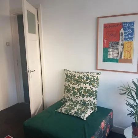 No 10, B&b, Etage 1e Verd, Max 3 Pers Daire